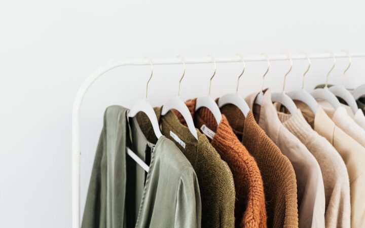 How to Create a Capsule Wardrobe: Tips for 2026