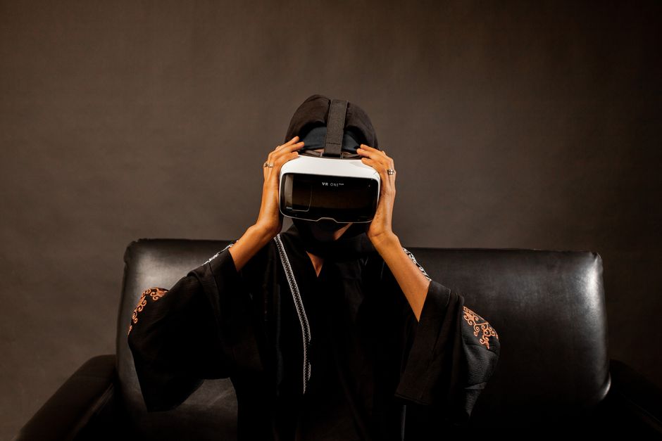 Virtual Dining Rooms: How 2026’s Digital Food Experiences Are Changing the Culinary Game